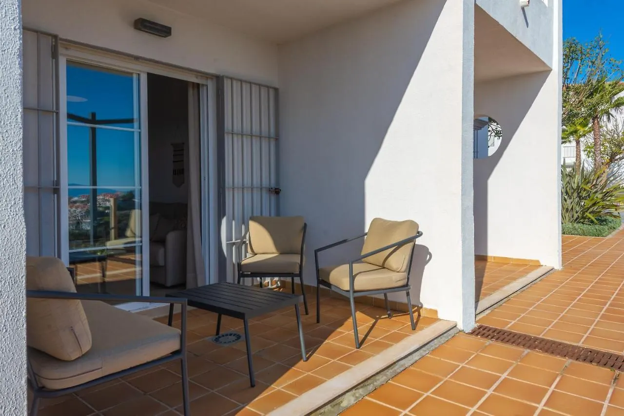 Small Oasis 2404 Beautiful Ground Floor Apartment Manilva